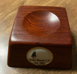 Espositore supporto palline da golf legno verde legno country club Winsted CT A5 - Foto 1 di 11