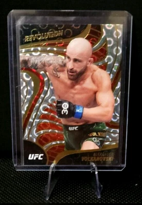 2023 Panini Chronicles UFC ALEXANDER VOLKANOVSKI Revolution Groove Featherweight - Image 1 of 2