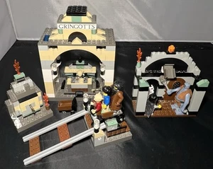 2002 LEGO Harry Potter Sets ‘Gringotts Bank’ & ‘Troll on the Loose’ - Picture 1 of 13