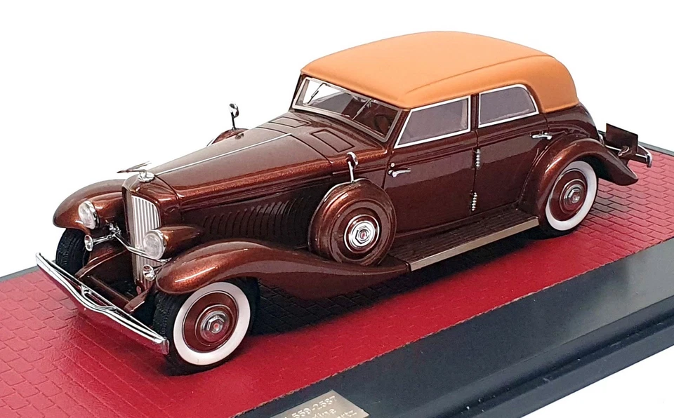 Matrix 1/43 Scale MX50406-021 - 1935 Duesenberg Rollston Sedan LWB - Met. Brown — 第 1/4 张图片