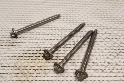 2009-12 BMW 328I XDRIVE E90 Bolts For Alternator - Image 1 of 4