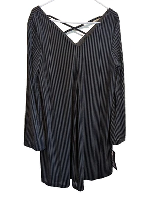 Женское платье Nina Leonard черное бархатное с ребристыми ремешками на спине размер большой - Изображение 1 из 4