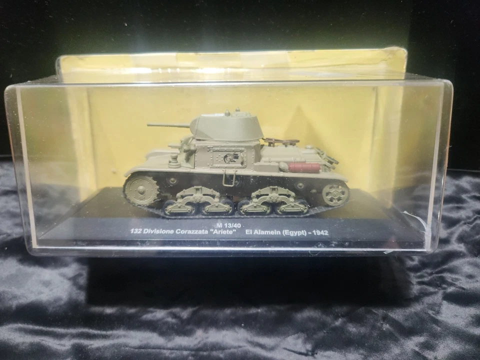 M 13/40 132 Divisione Corazzata “Ariete” El Alamein (Egypt) - 1942 - Image 1 of 4
