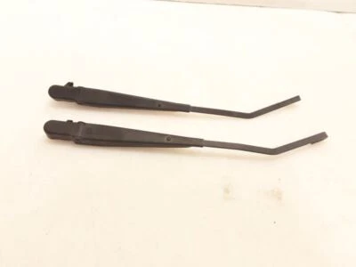 Brazos limpiaparabrisas Jeep TJ Wrangler 2006 2005 2004 2003 2002 2001 2000 1999 1998 95462 Foto 1 de 4