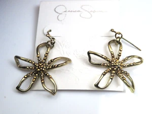 JESSICA SIMPSON SILLOUETTE FLOWER EARRINGS HOOKS - Picture 1 of 1