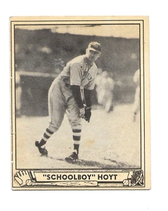 1940 Play Ball #118 Waite 'Schoolboy' Hoyt - EX - New York Yankees - Picture 1 of 2
