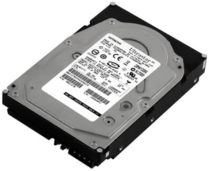HITACHI UltraStar 15K147 0B21270 HUS151436VL3600 36GB 15K 16MB SCSI U320 3,5'' - Photo 1/3