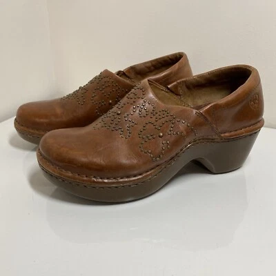 Ariat Clogs Women's Size US 7.5 Brown Studded Western Boot Heeled Style 21231 - Image 1 of 4