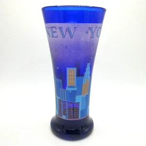 Horizonte de Nueva York Noche Estrellada Vidrio Azul Cobalto Dorado Verde Estatua de la Libertad De Colección - Imagen 1 de 8