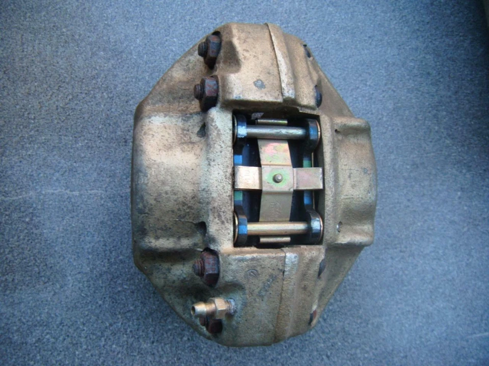 Nueva pinza de freno delantera izquierda alfa romeo alfetta giulietta 1983-88 13.2481-8039.3 Foto 1 de 1