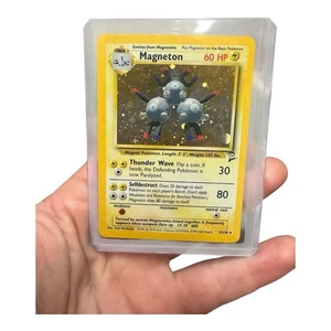 Magneton 9/130 Base Set 2 WOTC Holo Rare Vintage Pokemon Card NM - Picture 1 of 1