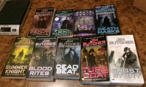 Lot of  9 The Dresden Files Books 1-7 & 2 More Ghost Story+ - Foto 1 di 2