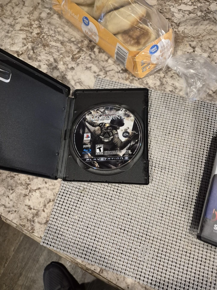 Medal of Honor: Airborne (Sony PlayStation 3, 2007) - Image 1 of 1