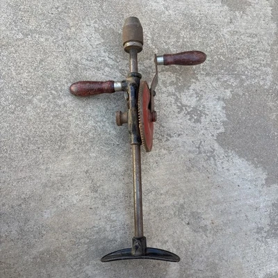 DE COLECCIÓN TALADRO MOHAWK PAT NO. 1770884 Taladro de manivela de 2 velocidades/reposahombros Foto 1 de 4