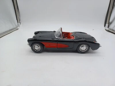 ROAD SIGNATURE 1957 CORVETTE SCALE 1:18 BLACK CONVERTABLE TA-288 - Image 1 of 4