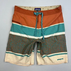 Patagonia Wavefarer Board Shorts Mens 31 Striped Geometric Tie Waist 86622 - Picture 1 of 9