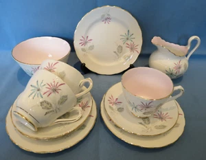 Vintage Royal Chelsea Fine Bone China Trio x3 + Milk Jug & Sugar Bowl - Picture 1 of 15