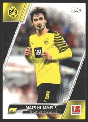 Mats Hummels #60 2021-22 Topps Bundesliga Borussia Dortmund - Image 1 of 2
