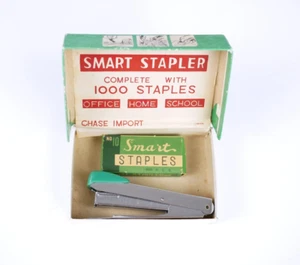 Smart Mini Stapler Vintage Made in Japan R10 with Staples and Box Green Works - Picture 1 of 11