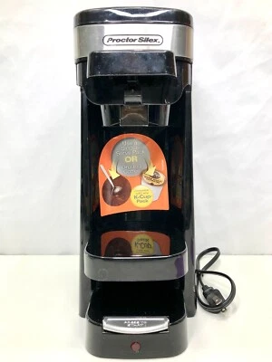 Cafetera de un solo servicio Proctor Silex compatible con cápsulas K-Cup o molidos... Foto 1 de 4