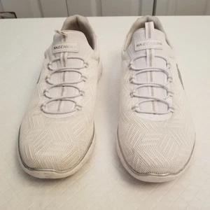 Skechers Womens Summits White Running Shoes Athletic Sneakers Size 8.5 - Picture 1 of 7