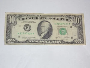 1981 US $10 bill Old money One Dollar Bill Americana History - Picture 1 of 2