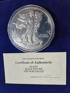 🌟 American Eagle de plata .999 media libra gigante de la Casa de la Moneda de Washington 1988 8 oz con certificado de autenticidad - Imagen 1 de 5