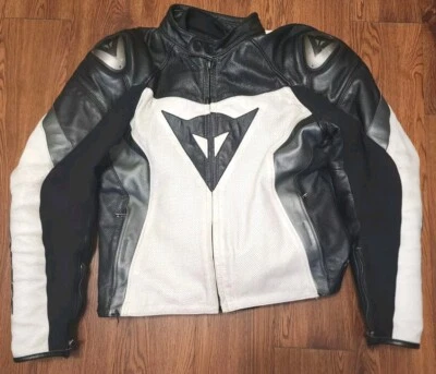 Dianese Jacket Avro D1 jacket with Liner & Armor Back Plate Size 52 MSRP $680 - Image 1 of 4