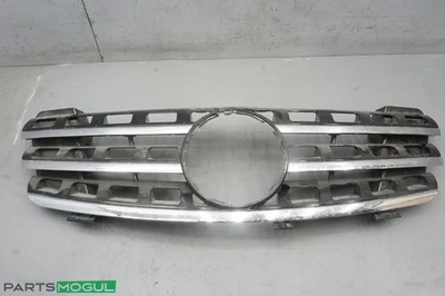 Parachoques delantero Mercedes W164 Clase ML 2005-2008 parrilla superior cromada OEM Foto 1 de 4