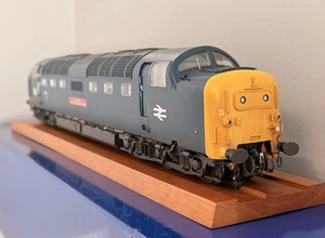 Heljan 'O' Class 55 Deltic BR Blue 55011 'The Royal Northumberland Fusiliers' - Bild 1 von 4