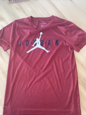 Air Jordan Dri Fit Youth L(12-13) Red Tee Shirt, Pre Owned - Image 1 of 4