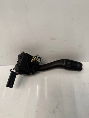 ПЕРЕКЛЮЧАТЕЛЬ НОЖЕК СТЕКЛООЧИСТИТЕЛЯ AUDI A3 8P7 8P0953519G 2010 - Изображение 1 из 4