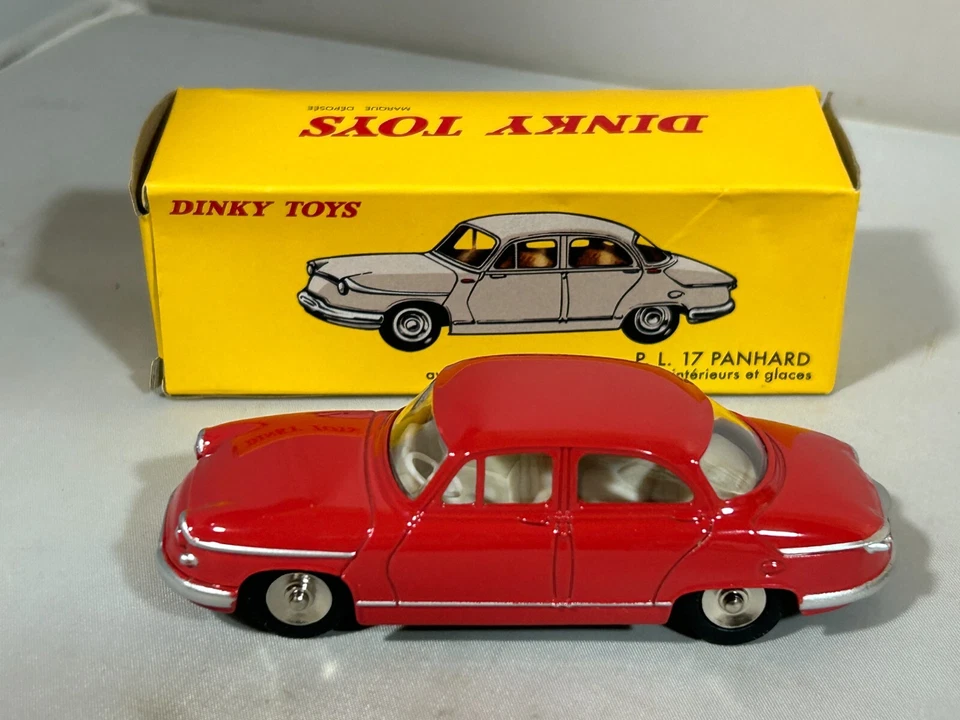 DINKY 547 P.L.17 PANHARD Foto 1 de 1