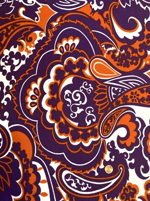 Tecido de poliéster vintage roxo profundo e laranja estampa paisley anos 60 1-1/3 jardas x 56" - Imagem 1 de 4