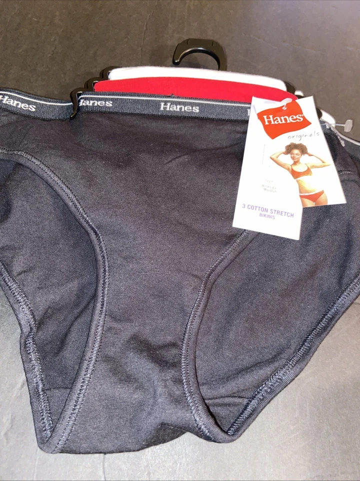 Hanes Original Women's 3-pk Ribbed BOYSHORTS / Medium / 6