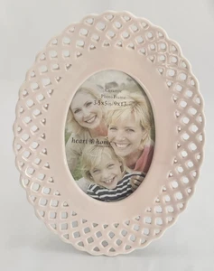 Heart & Home Connoisseur Ceramic Photo Frame – Vintage Pink Oval 3.5" x 5" New - Picture 1 of 16