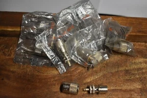 Amphenol Connector P/N 203/743-9272 Lot of 5 - Picture 1 of 7