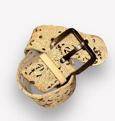 Vintage Suzi Roher Cream Leather Wide Belt Size Medium Made In Italy - Image 1 of 4