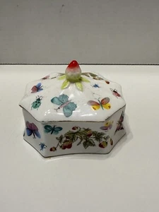 Vtg 1950’s Ardalt Bone China Strawberry Butterfly Trinket Box - Picture 1 of 8
