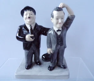 Manor Limited Editions Laurel & Hardy Stars Of The Black & White Movies Figures - Picture 1 of 8