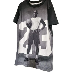 Boys JORDAN Shirt Size Small - Picture 1 of 3