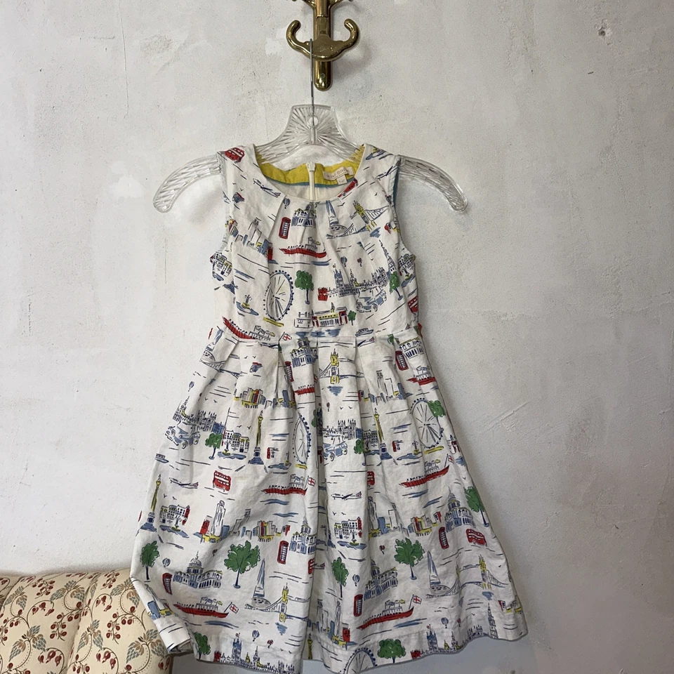 Vestido Mini Boden Niñas London City Estampado 7-8 Años Sin Cinturón Foto 1 de 4