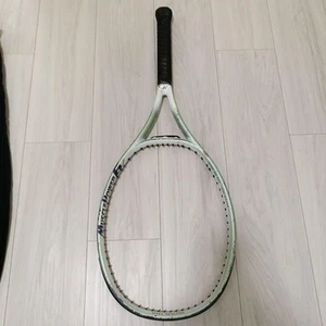 YONEX Muscle Power 6 luci 105 #50705a - Foto 1 di 5