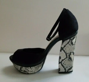 Bamboo Sandals Size 7 Peep Toe Platform Block Black Suede Snake Block Heel  New  - Picture 1 of 10