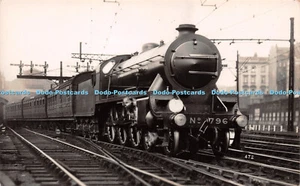 R224473 S R King Arthur Class Railway Photographs Coopers Buildings Church St Li - Imagen 1 de 4