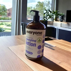 Everyone For Everybody Hand- und Körperlotion, Lavendel & Aloe, 32 flüssige Unzen - Bild 1 von 2