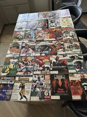30 个不同的 20 世纪 90 年代体育插图套装所有明星封面 Griffey Favre CAL。 — 第 1/4 张图片