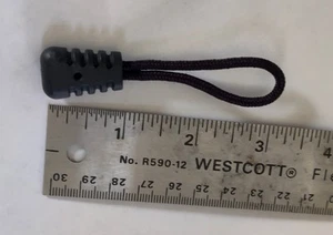 GREAT New Thin Cord Zipper Pulls 100 Pieces - Picture 1 of 1
