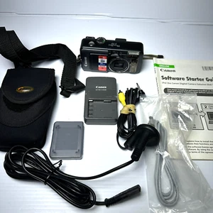Canon PowerShot S70 Digital Camera - Picture 1 of 12