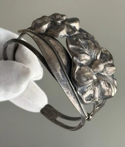 Vintage Sterling Silver Pansy Flower Wide Tapered Cuff Bracelet 1920s Ladies 31g - Picture 1 of 12